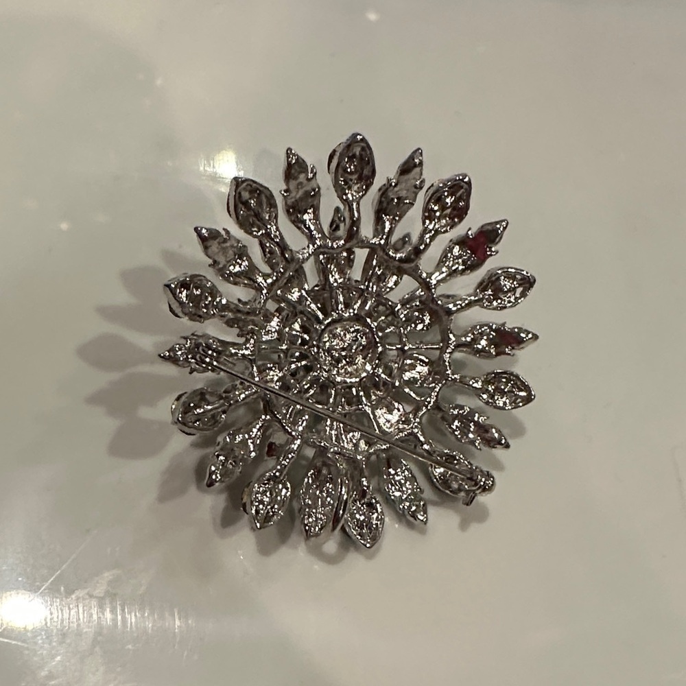 Vintage Sparkling Teal and Silver Brooch - Picture 2 of 4